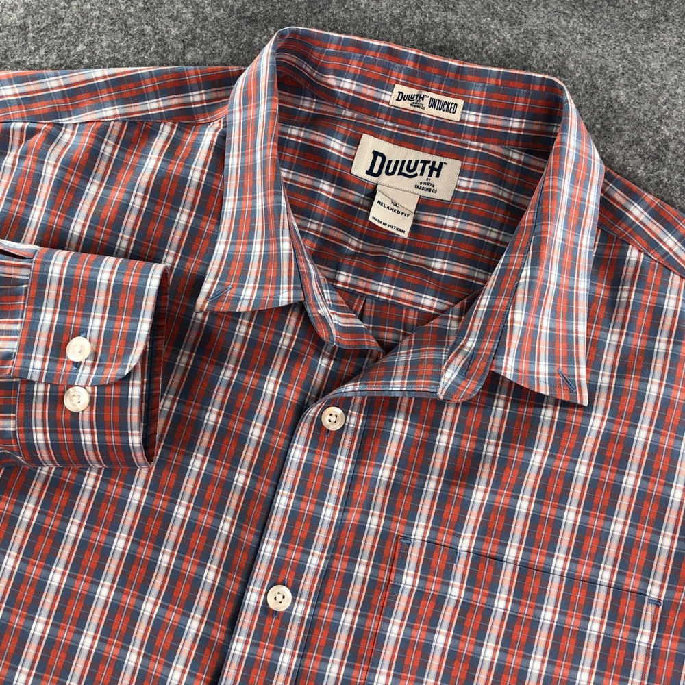 Duluth Trading Co Untucked Mens Shirt XL Red Plaid Long Sleeve Relaxed Fit Tall